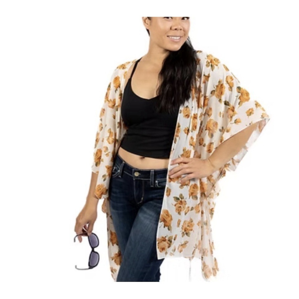 Andree by Unit Cream Yellow Floral Flared Kimono Sleeve Cover Up Topper Size L